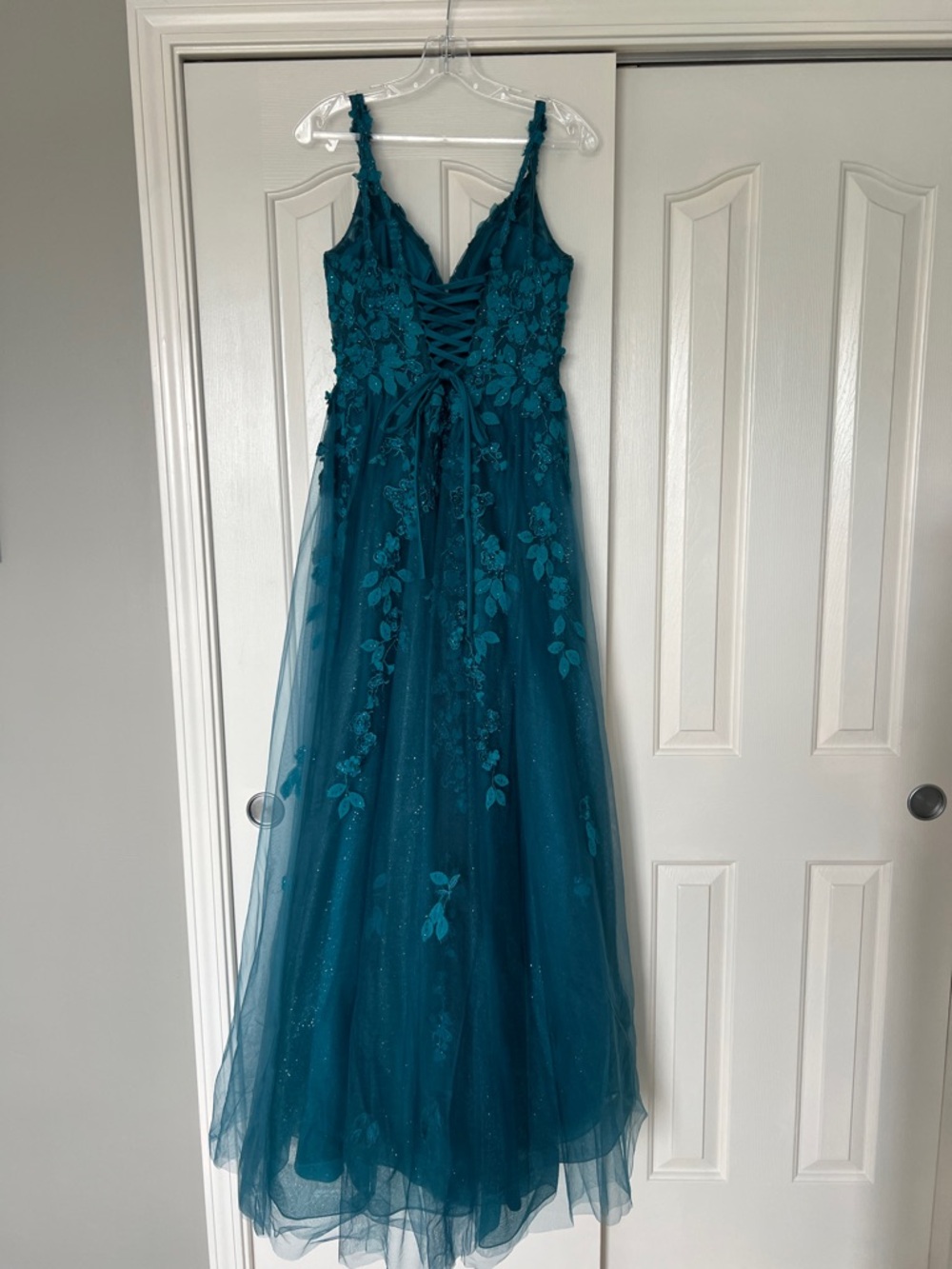 Teal Floral Embellished Tulle Gown good for Prom or Formals. Only worn once - Picture 5 of 12